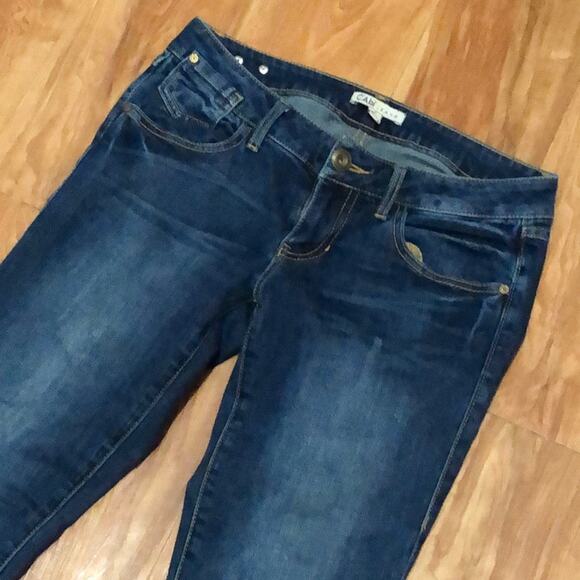 Cabi Dark Wash Faded Jeans Size 2 - Picture 1 of 10